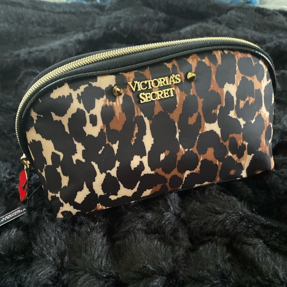 cosmetics bag - Picture 3 of 3